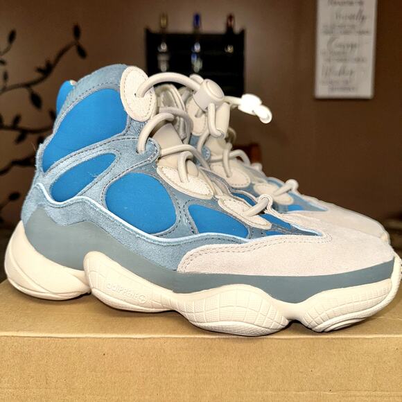 Adidas Yeezy 500 - Picture 6 of 13